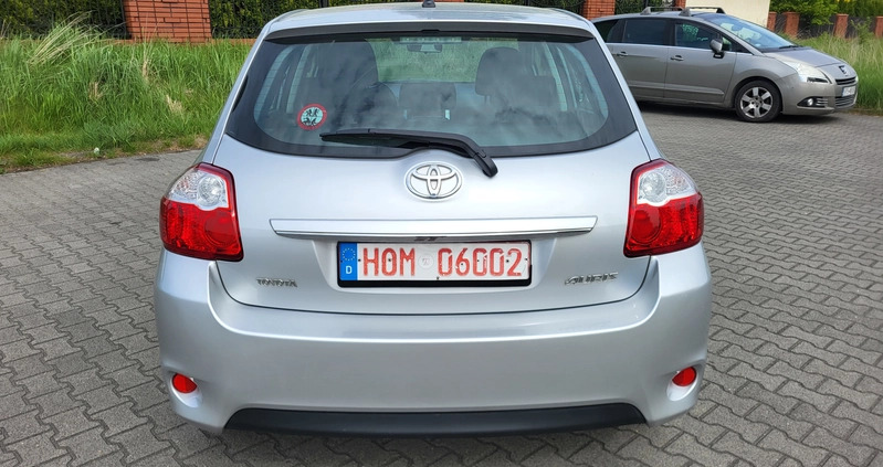 Toyota Auris cena 23900 przebieg: 162000, rok produkcji 2010 z Bieruń małe 742